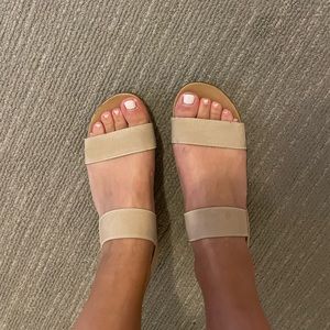 Steve Madden platform sandals
